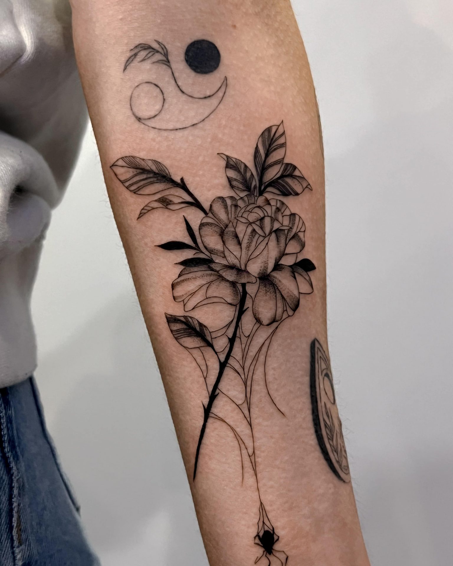 half sleeve flower tattoos, flower bouquet